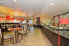 Best Western Premier Crown Chase Inn & Suites