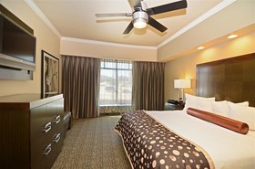 Best Western Premier Crown Chase Inn & Suites