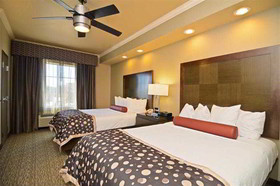 Best Western Premier Crown Chase Inn & Suites