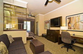 Best Western Premier Crown Chase Inn & Suites
