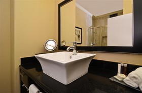 Best Western Premier Crown Chase Inn & Suites