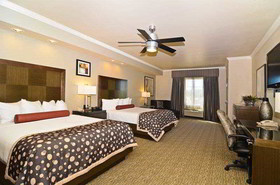 Best Western Premier Crown Chase Inn & Suites