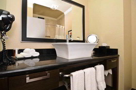 Best Western Premier Crown Chase Inn & Suites