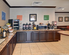 Comfort Inn & Suites Near Lake Lewisville