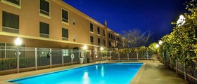 Hampton Inn & Suites Denton
