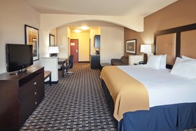 Holiday Inn Express Hotel & Suites Denton-Unt-Twu