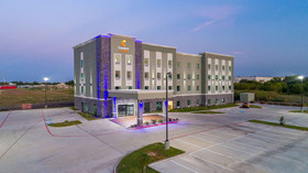 Comfort Suites Desoto Dallas South