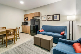 Comfort Suites Desoto Dallas South