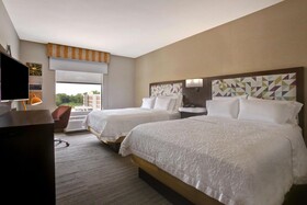 Hampton Inn & Suites Dallas-DeSoto