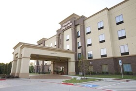 Hampton Inn & Suites Dallas-DeSoto