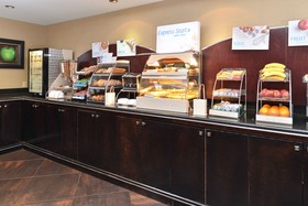 Holiday Inn Express Hotel & Suites Dallas South - Desoto