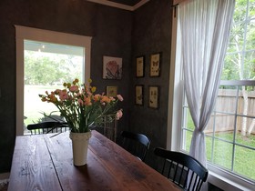 Cedar Oaks Inn