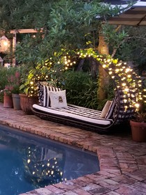 Cedar Oaks Inn