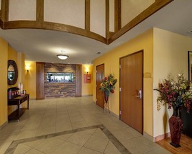 Comfort Inn & Suites Donna near I-2