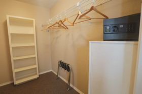 Victoria Palms Inn & Suites