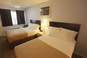 Victoria Palms Inn & Suites