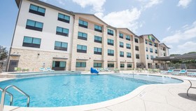Holiday Inn Express & Suites Dripping Springs - Austin Area