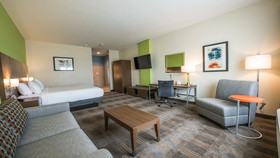 Holiday Inn Express & Suites Dripping Springs - Austin Area