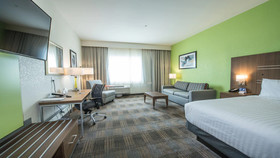 Holiday Inn Express & Suites Dripping Springs - Austin Area