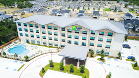 Holiday Inn Express & Suites Dripping Springs - Austin Area
