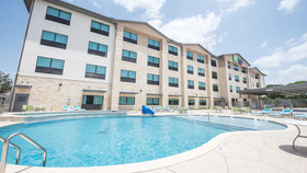 Holiday Inn Express & Suites Dripping Springs - Austin Area