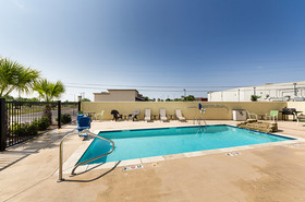 Comfort Inn & Suites Lakeside