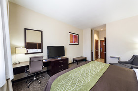 Comfort Inn & Suites Lakeside