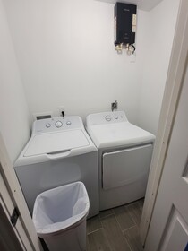 Jmr Suites