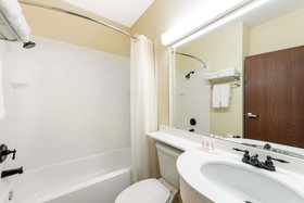 Microtel Inn & Suites by Wyndham Eagle Pass