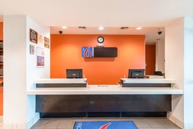 Motel 6 Eagle Pass Lakeside