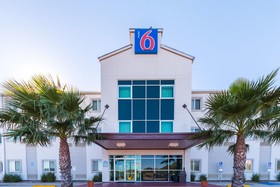 Motel 6 Eagle Pass Lakeside