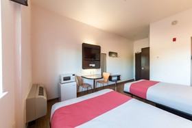 Motel 6 Eagle Pass Lakeside
