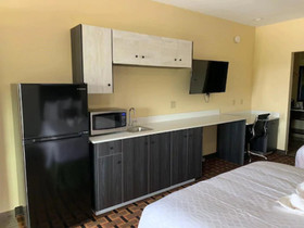 Homestay Inn & Suites Edinburg