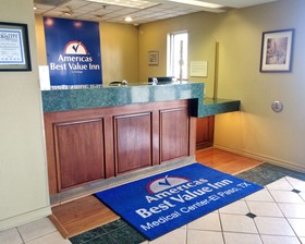 Americas Best Value Inn - Medical Center / Airport