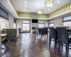 Comfort Inn & Suites I-10 Airport