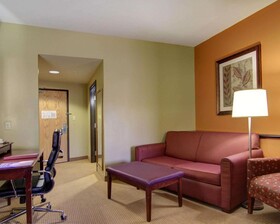 Comfort Suites El Paso West