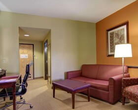 Comfort Suites El Paso West
