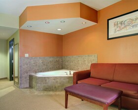 Comfort Suites El Paso West
