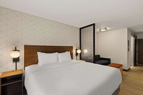Everhome Suites El Paso Airport near Fort Bliss