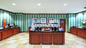 Hampton Inn & Suites El Paso West