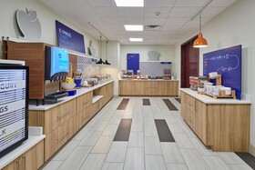 Holiday Inn Express & Suites El Paso East-Loop 375