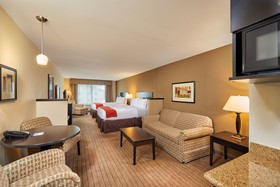 Holiday Inn Express & Suites El Paso Airport