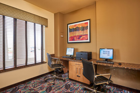 Holiday Inn Express & Suites El Paso Airport