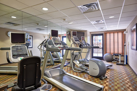 Holiday Inn Express & Suites El Paso Airport