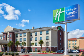 Holiday Inn Express & Suites El Paso Airport
