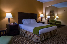 Holiday Inn Express & Suites El Paso West