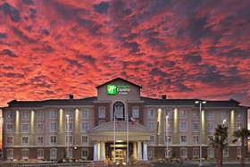 Holiday Inn Express & Suites El Paso West