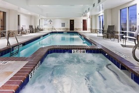 Holiday Inn Express & Suites El Paso West
