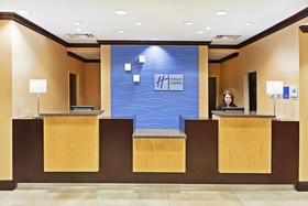 Holiday Inn Express & Suites El Paso West