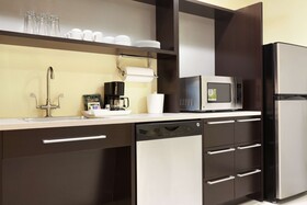 Home2 Suites by Hilton El Paso Airport